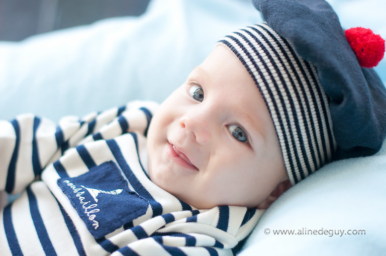 photographe studio, photographe paris, photographe bébé, séance photo studio famille, enfant, bébé, hauts de seine, paris, nanterre, puteaux, neuilly, boulogne, courbevoie, rueil, suresnes, aline deguy, photographe lifestyle, photographe mariage