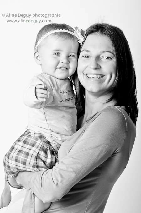 photographe séance photo bébé grossesse studio nanterre rueil puteaux suresnes neuilly sur seine 92 hauts de seine aline deguy