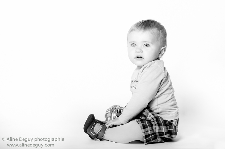 photographe séance photo bébé grossesse studio nanterre rueil puteaux suresnes neuilly sur seine 92 hauts de seine aline deguy