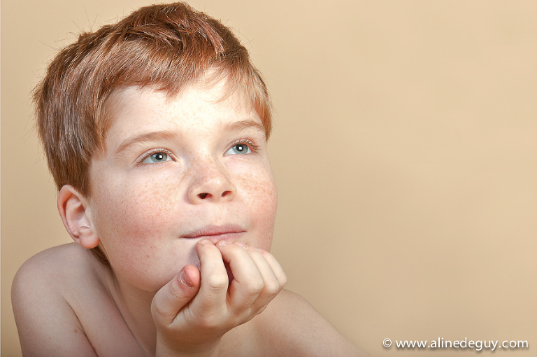 Aline Deguy photographe, photographe enfant 92, photographe studio 91, photographe studio 92, photographe studio 94, photographe studio 95, photographe studio bébé, photographe studio Boulogne, photographe studio Courbevoie, photographe studio enfant, photographe studio Nanterre, photographe studio Neuilly, photographe studio paris, photographe studio Puteaux, photographe studio Rueil, photographe studio Suresnes, photographe book enfant 92, photographe book enfant 91, photographe book enfant 95, photographe book enfant 94