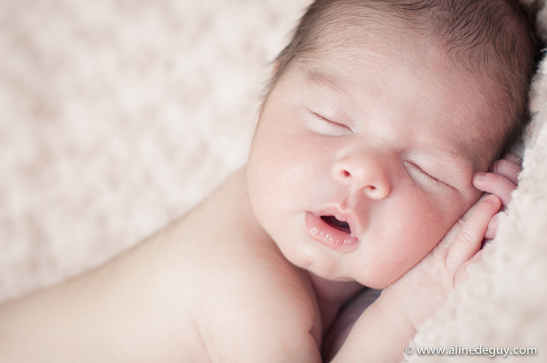photographe aline deguy, photographe bébé 91, photographe bébé 92, photographe bébé 94, photographe bébé 95, photographe bébé boulogne, photographe bébé nanterre, photographe bébé neuilly, photographe bébé paris, photographe bébé puteaux, photographe bébé rueil, photographe bébé suresnes, photographe jumeaux 91, photographe jumeaux 92, photographe jumeaux 94, photographe jumeaux 95, photographe montpellier, Photographe Nîmes, photographe nouveau né 34, photographe nouveau né à domicile, photographe nouveau né montpellier, photographe nouveau-né, photographe nouveau-né 91, photographe nouveau-né 92, photographe nouveau-né 94, photographe nouveau-né 95, photographe nouveau-né boulogne, photographe nouveau-né puteaux, photographe nouveau-né rueil, photographe nouveau-né studio 92, photos bébé studio, studio Aline Deguy