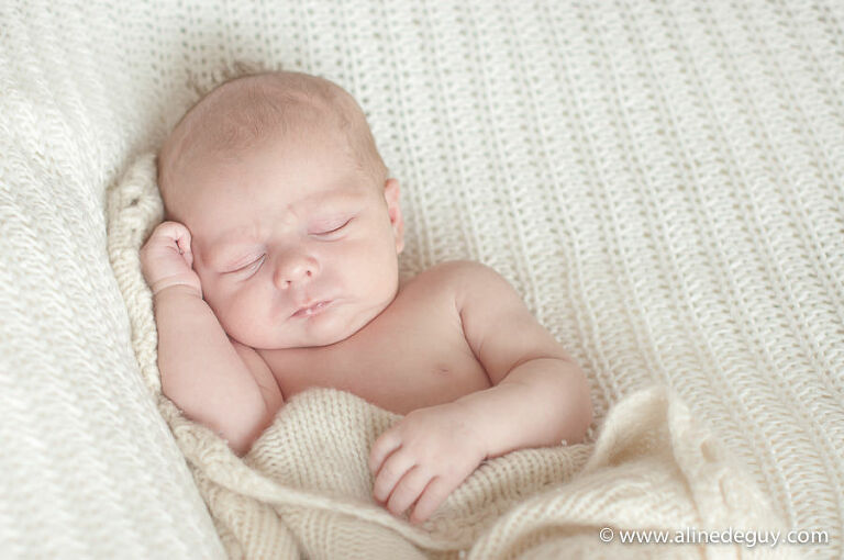 photographe aline deguy, photographe bébé 91, photographe bébé 92, photographe bébé 94, photographe bébé 95, photographe bébé boulogne, photographe bébé nanterre, photographe bébé neuilly, photographe bébé paris, photographe bébé puteaux, photographe bébé rueil, photographe bébé suresnes, photographe jumeaux 91, photographe jumeaux 92, photographe jumeaux 94, photographe jumeaux 95, photographe montpellier, Photographe Nîmes, photographe nouveau né 34, photographe nouveau né à domicile, photographe nouveau né montpellier, photographe nouveau-né, photographe nouveau-né 91, photographe nouveau-né 92, photographe nouveau-né 94, photographe nouveau-né 95, photographe nouveau-né boulogne, photographe nouveau-né puteaux, photographe nouveau-né rueil, photographe nouveau-né studio 92, photographe studio paris, photos bébé studio, photos originales bébé, studio Aline Deguy