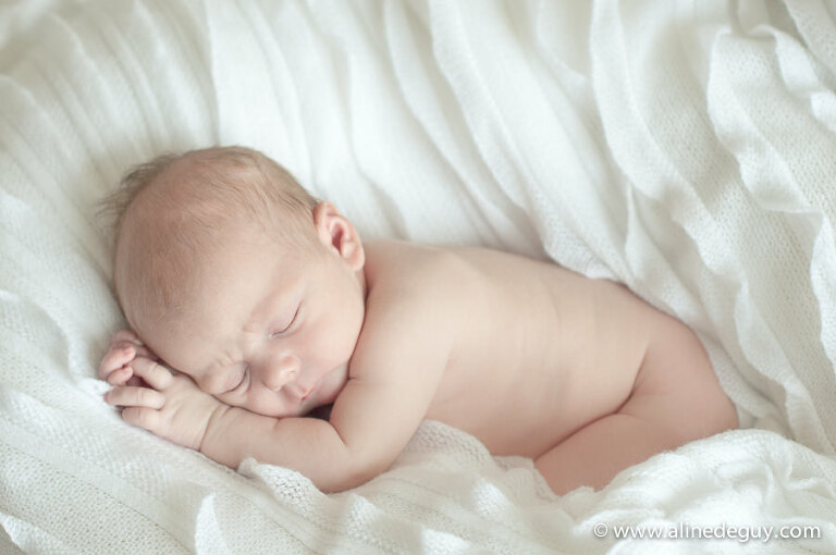 photographe aline deguy, photographe bébé 91, photographe bébé 92, photographe bébé 94, photographe bébé 95, photographe bébé boulogne, photographe bébé nanterre, photographe bébé neuilly, photographe bébé paris, photographe bébé puteaux, photographe bébé rueil, photographe bébé suresnes, photographe jumeaux 91, photographe jumeaux 92, photographe jumeaux 94, photographe jumeaux 95, photographe montpellier, Photographe Nîmes, photographe nouveau né 34, photographe nouveau né à domicile, photographe nouveau né montpellier, photographe nouveau-né, photographe nouveau-né 91, photographe nouveau-né 92, photographe nouveau-né 94, photographe nouveau-né 95, photographe nouveau-né boulogne, photographe nouveau-né puteaux, photographe nouveau-né rueil, photographe nouveau-né studio 92, photographe studio paris, photos bébé studio, photos originales bébé, studio Aline Deguy