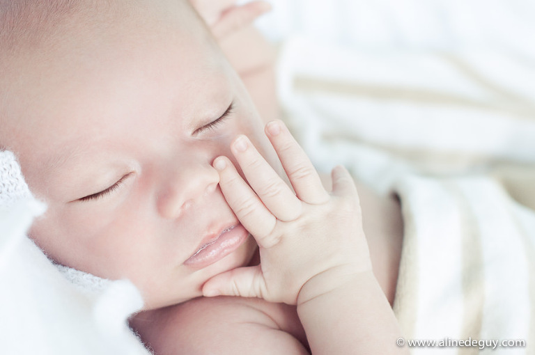 Aline Deguy, Aline Deguy photographe, blog bébé, blog future maman, grossesse, idée cadeau baby shower, idée cadeau future maman, idée cadeau naissance, nanterre, photographe, photographe 92, photographe aline deguy, photographe bébé, photographe bébé 91, photographe bébé 92, photographe bébé 94, photographe bébé 95, photographe bébé boulogne, photographe bébé nanterre, photographe bébé neuilly, photographe bébé paris, photographe bébé puteaux, photographe bébé rueil, photographe bébé suresnes, photographe femme enceinte, photographe femme enceinte 91, photographe femme enceinte 92, photographe femme enceinte 94, photographe femme enceinte Paris, photographe femme enceinte studio, photographe future maman paris, photographe grossesse studio paris, Photographe hauts de seine, photographe jumeaux 91, photographe jumeaux 92, photographe jumeaux 94, photographe jumeaux 95, photographe montpellier, photographe Nanterre, photographe neuilly, photographe Neuilly sur seine, Photographe Nîmes, photographe nouveau né 34, photographe nouveau né à domicile, photographe nouveau né montpellier, photographe nouveau-né, photographe nouveau-né 91, photographe nouveau-né 92, photographe nouveau-né 94, photographe nouveau-né 95, photographe nouveau-né boulogne, photographe nouveau-né puteaux, photographe nouveau-né rueil, photographe nouveau-né studio 92, photographe Paris, photographe puteaux, photographe rueil, photographe studio, photographe studio paris, photographe suresnes, photos bébé studio, photos originales bébé, Rueil, site bébé, site future maman, site grossesse, studio Aline Deguy