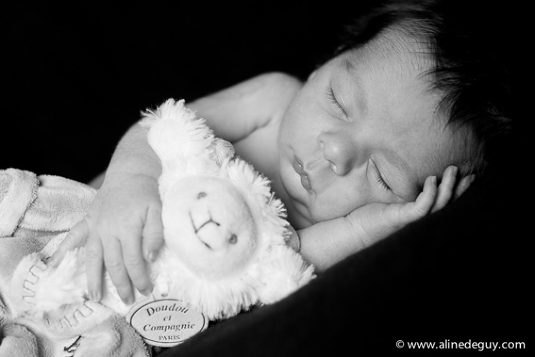Aline Deguy, Aline Deguy photographe, blog bébé, blog future maman, grossesse, idée cadeau baby shower, idée cadeau future maman, idée cadeau naissance, nanterre, photographe, photographe 92, photographe aline deguy, photographe bébé, photographe bébé 91, photographe bébé 92, photographe bébé 94, photographe bébé 95, photographe bébé boulogne, photographe bébé nanterre, photographe bébé neuilly, photographe bébé paris, photographe bébé puteaux, photographe bébé rueil, photographe bébé suresnes, photographe femme enceinte, photographe femme enceinte 91, photographe femme enceinte 92, photographe femme enceinte 94, photographe femme enceinte Paris, photographe femme enceinte studio, photographe future maman paris, photographe grossesse studio paris, Photographe hauts de seine, photographe jumeaux 91, photographe jumeaux 92, photographe jumeaux 94, photographe jumeaux 95, photographe montpellier, photographe Nanterre, photographe neuilly, photographe Neuilly sur seine, Photographe Nîmes, photographe nouveau né 34, photographe nouveau né à domicile, photographe nouveau né montpellier, photographe nouveau-né, photographe nouveau-né 91, photographe nouveau-né 92, photographe nouveau-né 94, photographe nouveau-né 95, photographe nouveau-né boulogne, photographe nouveau-né puteaux, photographe nouveau-né rueil, photographe nouveau-né studio 92, photographe Paris, photographe puteaux, photographe rueil, photographe studio, photographe studio paris, photographe suresnes, photos bébé studio, photos originales bébé, Rueil, site bébé, site future maman, site grossesse, studio Aline Deguy