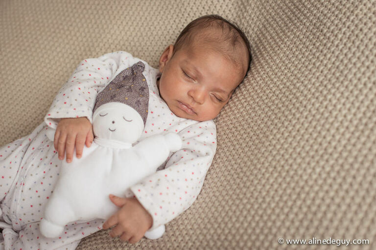 photographe bébé 92, Rueil, Puteaux, Neuilly, Paris, Boulogne, Saint Cloud