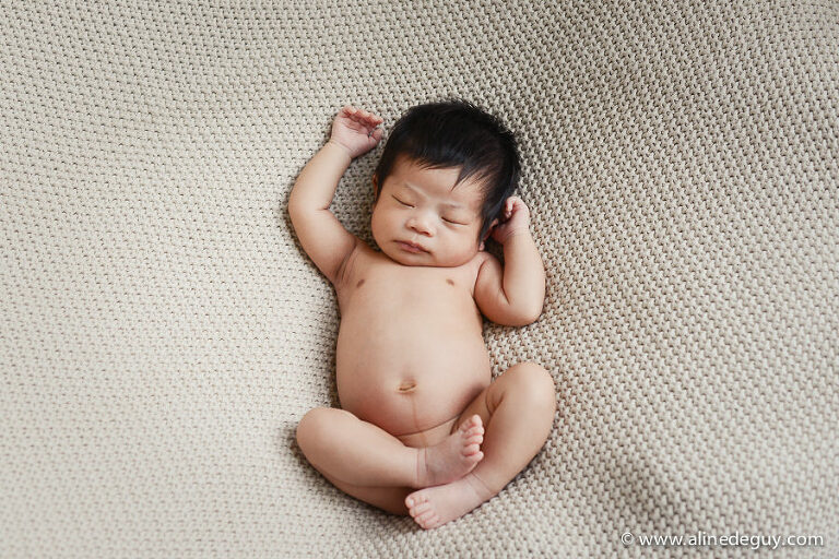 photographe bébé asiatique, photographe bébé métissé, photographe nouveau né spécialisé, aline deguy, photographe naissance, photographe bébé, photographe neuilly, photographe suresnes, photographe boulogne, photographe puteaux