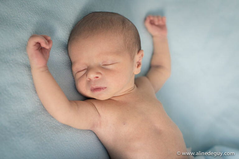 photographe nouveau né nanterre, photographe nouveau puteaux, photographe nouveau né suresnes, rueil, saint cloud, neuilly