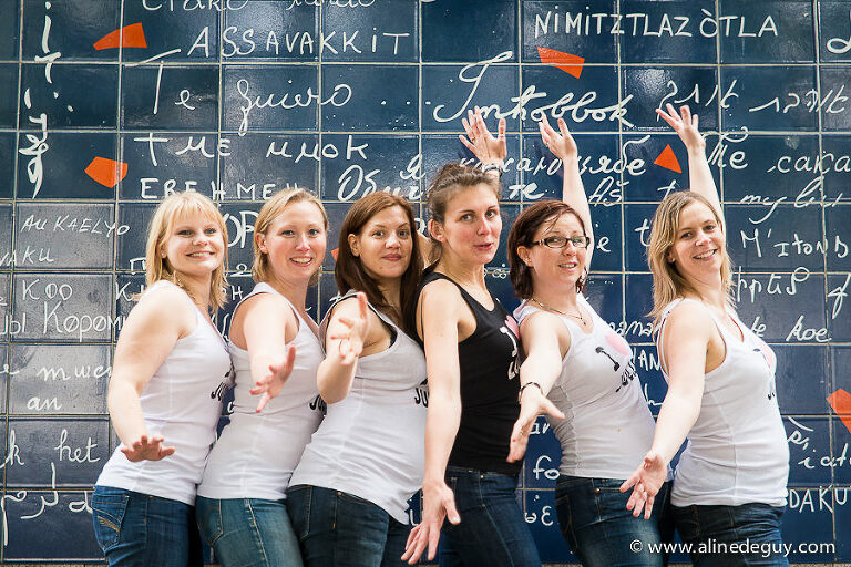 Aline Deguy, Aline Deguy photographe, blog photographe, enterrement de vie de jeune fille, EVJF Paris, photographe enterrement vie de jeune fille, photographe EVJF, photographe EVJF Paris, photographe mariage 92, photographe mariage paris, photos EVJF originales, photos montmartre, publication blog, séance photo entre copines