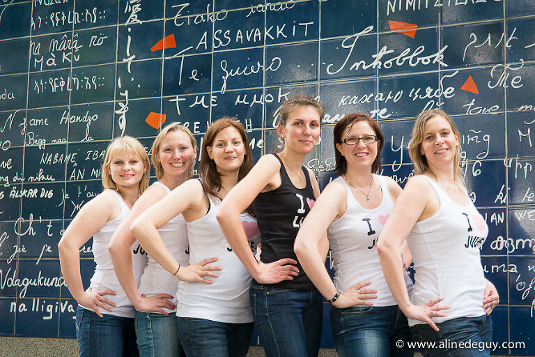 Aline Deguy, Aline Deguy photographe, blog photographe, enterrement de vie de jeune fille, EVJF Paris, photographe enterrement vie de jeune fille, photographe EVJF, photographe EVJF Paris, photographe mariage 92, photographe mariage paris, photos EVJF originales, photos montmartre, publication blog, séance photo entre copines