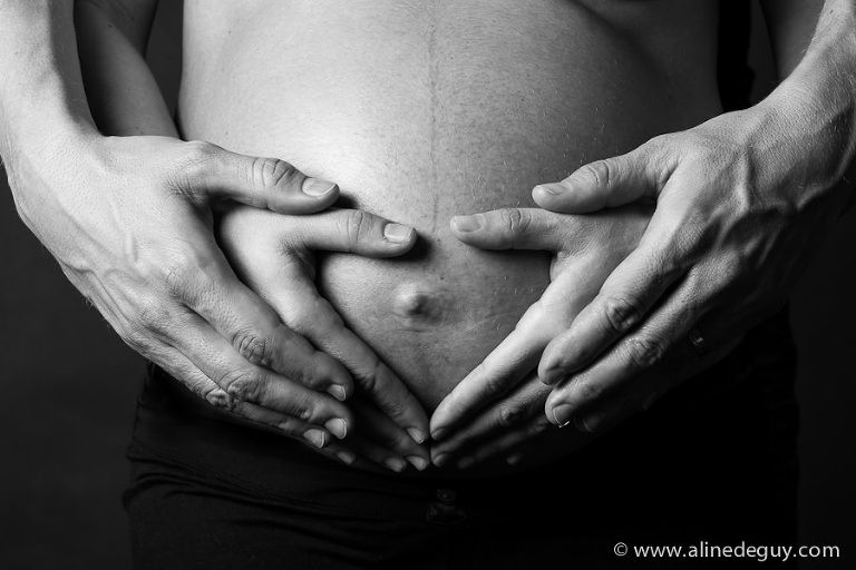 photo future maman, grossesse, studio, blog femme enceinte, blog photo