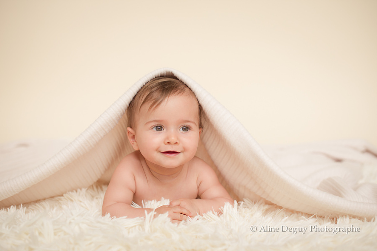 photographe bebe neuilly, paris, nanterre, puteaux, suresnes, boulogne, rueil, chatou, la garenne colombe, courbevoie, photo bebe, aline deguy