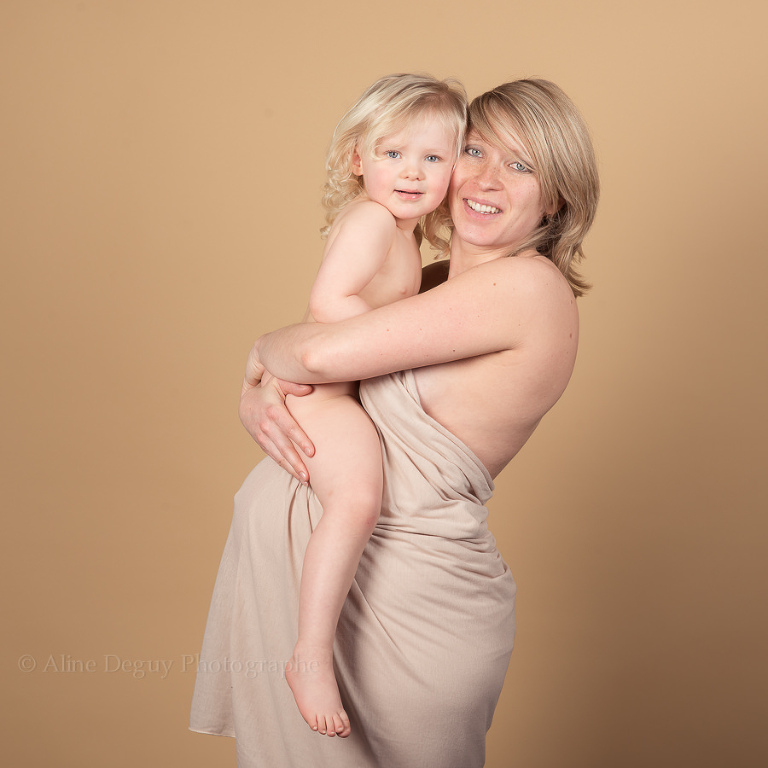 femme enceinte, bon cadeau, idée cadeau naissance, photo, studio, famille, grossesse, blog, aline deguy