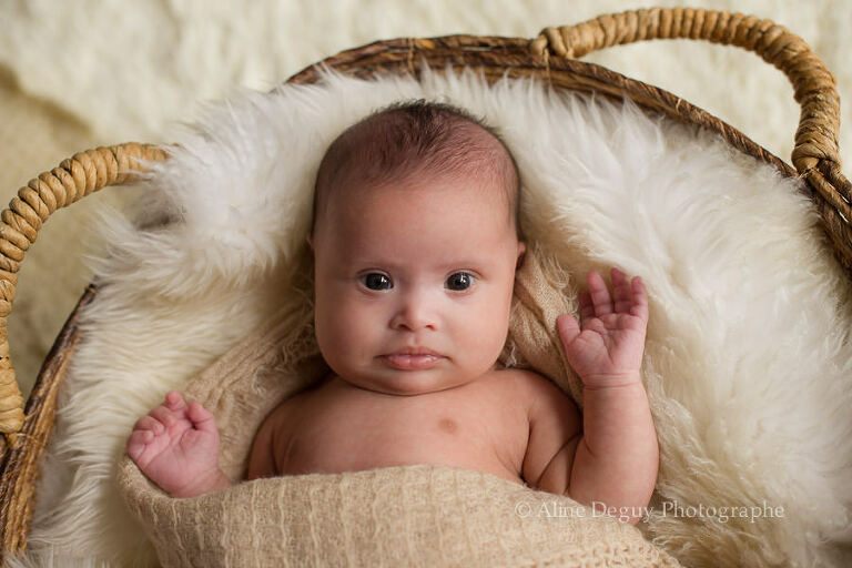 photographe bébé, nouveau-né, 92, 91, 93, 94, 95, 78, 77, 60, aline deguy, trisomie, bébé trisomique