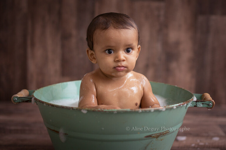 photographe bebe, 92, Studio, aline deguy, bebe metisse, colombes, la garenne colombes, nanterre, puteaux, suresnes, boulogne, rueil, ville d'avray, marnes la coquette