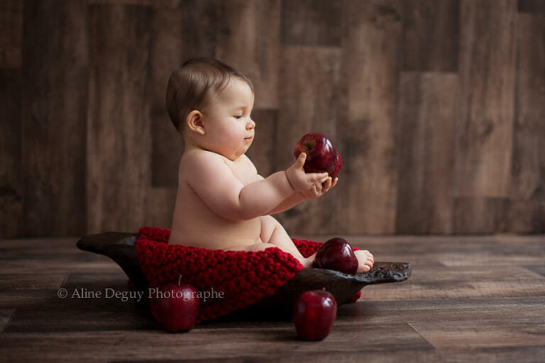 Photographe spécialiste bebe, séance photo, shooting, casting photo enfant, aline deguy