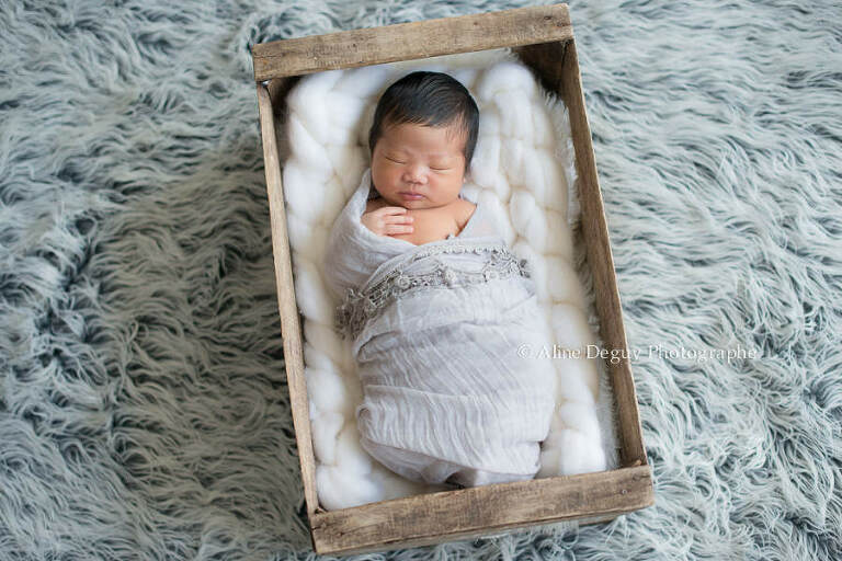 photographe bebe, nouveau-ne, paris, 92, hauts de seine, nanterre, boulogne, suresnes, puteaux, rueil, colombes, asnieres