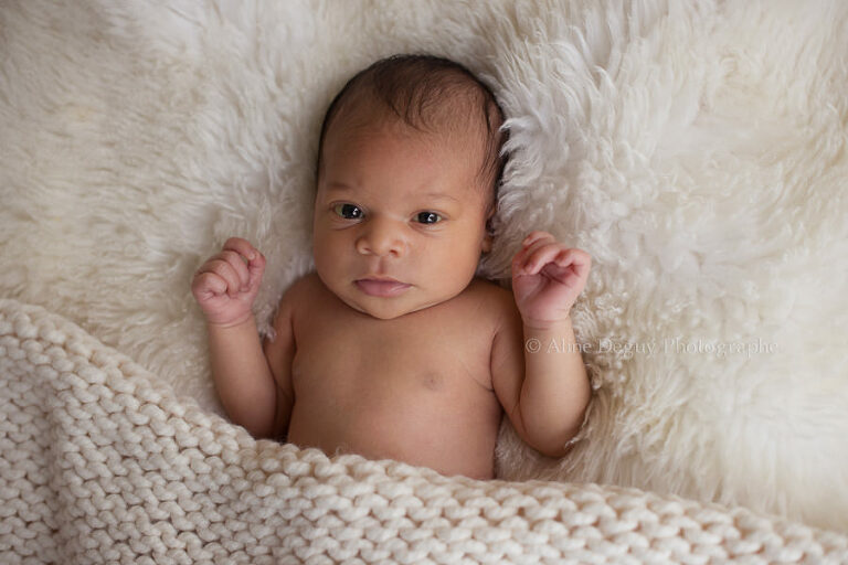 portrait bébé, nouveau-né, naissance, maternité, photographe, aline deguy