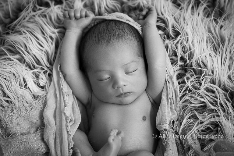photographe professionnel, aline deguy, nouveau-né, bébé, studio