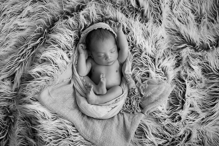 photo, bebe, nouveau-né, naissance, maternité, 92, Neuilly, Boulogne, nanterre, Puteaux, Suresnes, Colombes, La Garenne colombes, Asnières, Issy les moulineaux, Saint Cloud