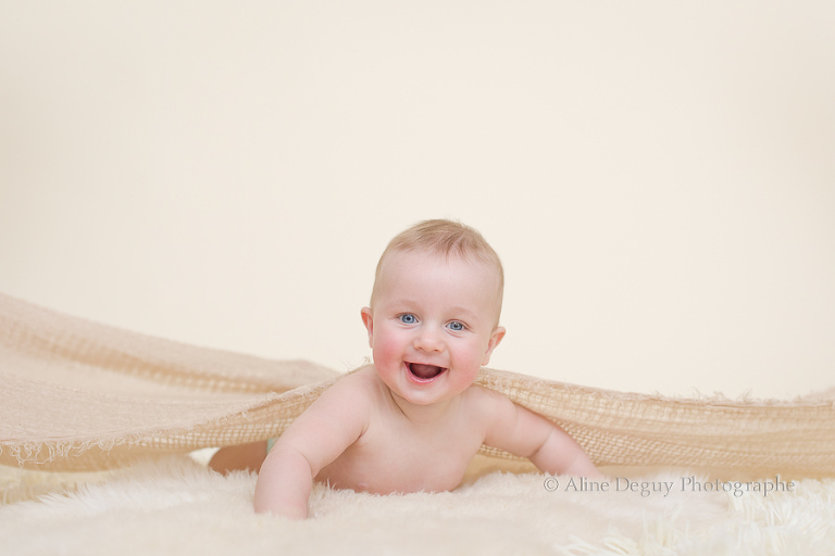 photo bébé, studio, 93, photographe, aline deguy