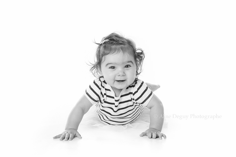 photographe bébé, studio, noir et blanc, 92