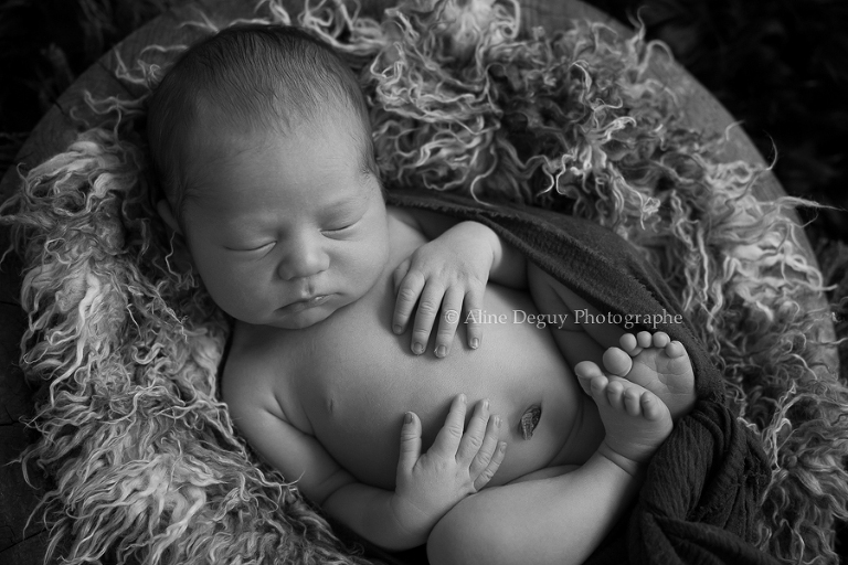 formation, photographe, bébé, studio, lumière naturelle, nouveau-né, newborn poing, France, Aline Deguy, Paris, 92, Hauts de Seine, Région Parisienne