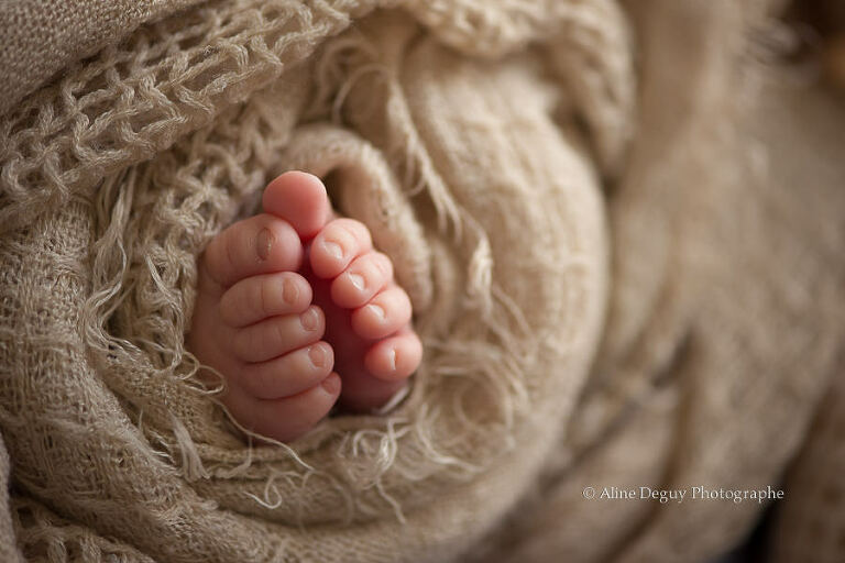 photographie, bébé, pieds, studio, Aline Deguy