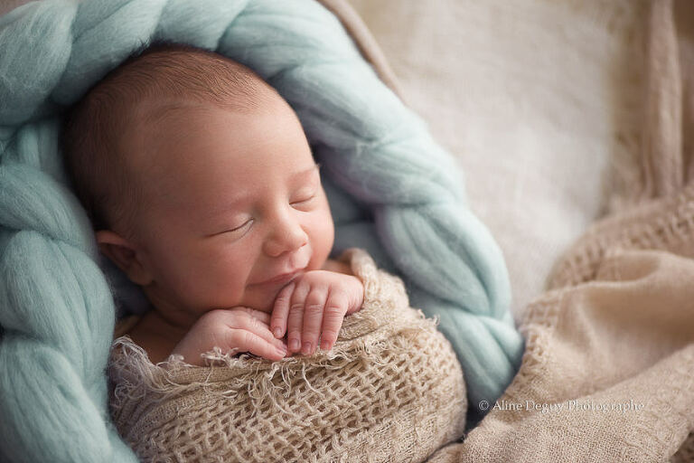 photographe, nouveau-ne, bébé, Nanterre, Boulogne, Puteaux, Suresnes, Rueil, Chatou, Issy les Moulineaux, Paris