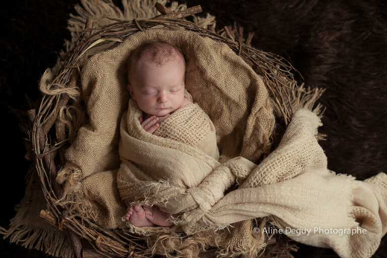 photo bébé endormi, Anne Geddes, Aline Deguy, Photographie artistique, studio