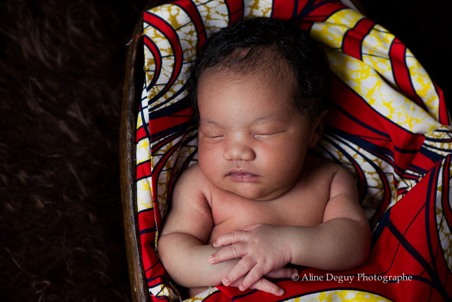 Lukas Seance Photo Nouveau Ne Studio Paris Et Region Parisienne 92 Aline Deguy Photographe Femme Enceinte Nouveau Ne Et Bebe Et Suivi Des Familles Studio