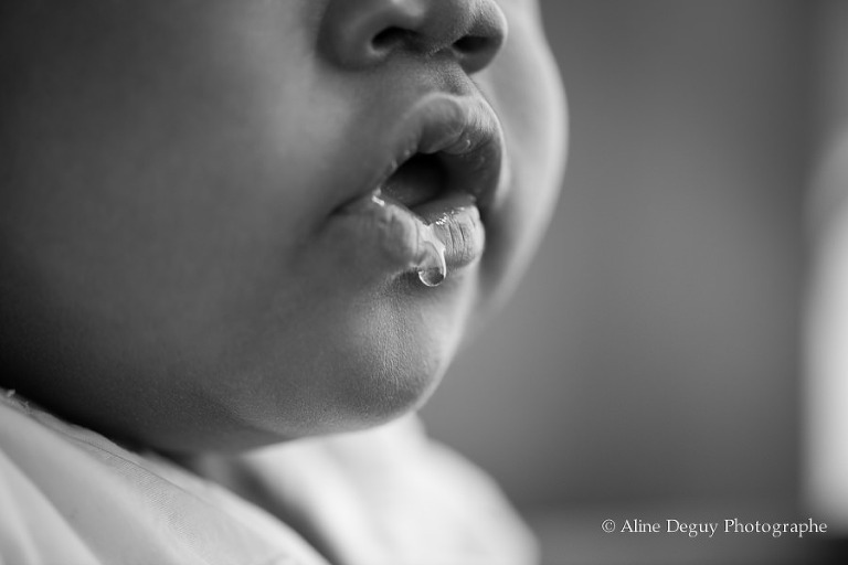 bouche, photo, bébé, 75, 77, 78, 91, 92, 93, 94, 95, Aline Deguy, Aline Deguy photographe, antony, asnieres, asnières sur seine, bagneux, bébé, bois colombes, bon cadeau photographe, bon cadeau séance photo, Boulogne, boulogne billancourt, bourg la reine, carte cadeau séance photo, chatenay malabry, chatou, chaville, clamart, Clichy, colombes, Courbevoie, Famille, femme enceinte, fontenay aux roses, future maman, garches,