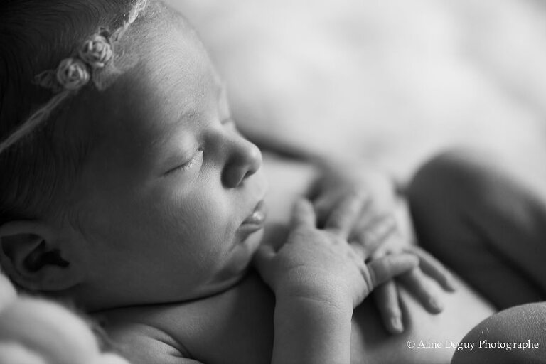 92, Aline Deguy, Amien, Angers, bébé, Bordeaux, Brest, Bretagne, Caen, Dijon, Formation, France, french, Grenoble, hauts de seine, Le Mans, Lille, Limoges, lumière naturelle, Lunel, Lyon, Marseille, Montpellier, Nancy, Nantes, Nevers, Newborn Posing, Nimes, nouveau né, Orléans, Paris, photographe, photographie, Poitiers, région parisienne, Reims, Rennes, Strasbourg, studio, technique, Toulouse, Valence