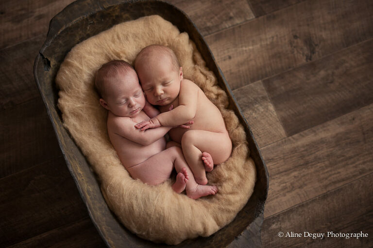92, Aline Deguy, Amien, Angers, bébé, Bordeaux, Brest, Bretagne, Caen, Dijon, Formation, France, french, Grenoble, hauts de seine, Le Mans, Lille, Limoges, lumière naturelle, Lunel, Lyon, Marseille, Montpellier, Nancy, Nantes, Nevers, Newborn Posing, Nimes, nouveau né, Orléans, Paris, photographe, photographie, Poitiers, région parisienne, Reims, Rennes, Strasbourg, studio, technique, Toulouse, Valence