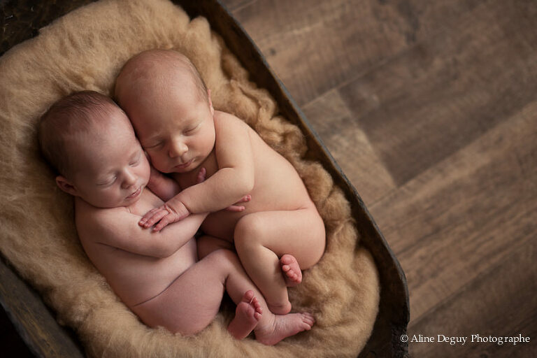 92, Aline Deguy, Amien, Angers, bébé, Bordeaux, Brest, Bretagne, Caen, Dijon, Formation, France, french, Grenoble, hauts de seine, Le Mans, Lille, Limoges, lumière naturelle, Lunel, Lyon, Marseille, Montpellier, Nancy, Nantes, Nevers, Newborn Posing, Nimes, nouveau né, Orléans, Paris, photographe, photographie, Poitiers, région parisienne, Reims, Rennes, Strasbourg, studio, technique, Toulouse, Valence