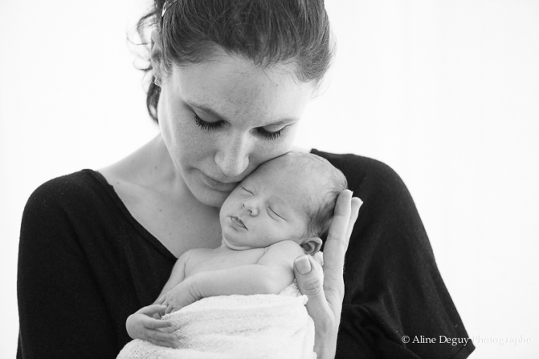 92, Aline Deguy, Amien, Angers, bébé, Bordeaux, Brest, Bretagne, Caen, Dijon, Formation, France, french, Grenoble, hauts de seine, Le Mans, Lille, Limoges, lumière naturelle, Lunel, Lyon, Marseille, Montpellier, Nancy, Nantes, Nevers, Newborn Posing, Nimes, nouveau né, Orléans, Paris, photographe, photographie, Poitiers, région parisienne, Reims, Rennes, Strasbourg, studio, technique, Toulouse, Valence