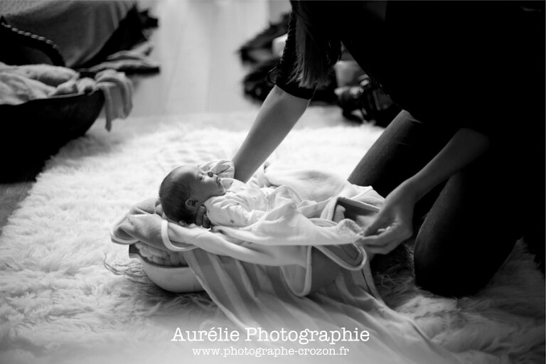 92, Aline Deguy, Amien, Angers, bébé, Bordeaux, Brest, Bretagne, Caen, Dijon, Formation, France, french, Grenoble, hauts de seine, Le Mans, Lille, Limoges, lumière naturelle, Lunel, Lyon, Marseille, Montpellier, Nancy, Nantes, Nevers, Newborn Posing, Nimes, nouveau né, Orléans, Paris, photographe, photographie, Poitiers, région parisienne, Reims, Rennes, Strasbourg, studio, technique, Toulouse, Valence