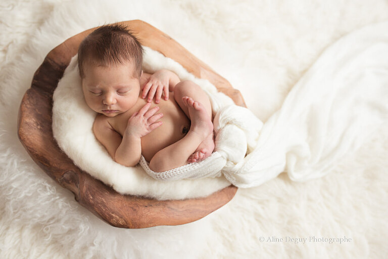 Photographe, bébé, nouveau-né, Paris, Région parisienne, 92, Hauts de Seine, Neuilly, Nanterre, Boulogne, Suresnes, Rueil, Puteaux, Chaton, Sceaux