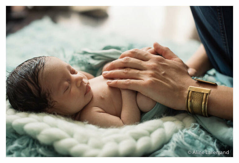 77, 78, 91, 92, 93, 94, 95, Aline Deguy, Amien, Angers, anne geddes, apprentissage, Atelier, atelier photo, bébé, bébé endormi, Belgique, Bordeaux, Brest, Bretagne, Caen, Chartres, Cours, Dijon, endormi, Formation, France, french, Grenoble, hauts de seine, Le Mans, Lille, Limoges, lumière naturelle, Lunel, Lyon, Marseille, Montpellier, Nancy, Nantes, Nevers, newborn, Newborn Posing, Nimes, nouveau né, Orléans, Paris, photo, photographe, photographe nouveau-né, Photographe Professionnelle, photographie, Photographier un bébé, Poitiers, Professionnel, région parisienne, Reims, Rennes, stage, Strasbourg, studio, technique, Toulouse, Valence, workshop