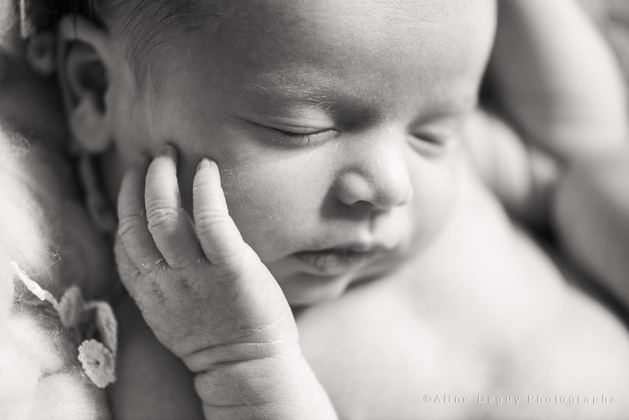 Maeva Photographe Nouveau Ne Naissance Paris Aline Deguy Aline Deguy Photographe Femme Enceinte Nouveau Ne Et Bebe Et Suivi Des Familles Studio