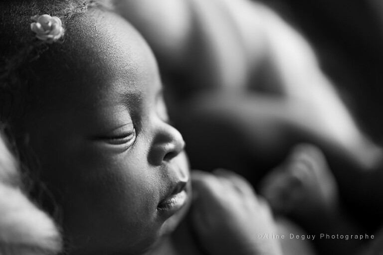 photo de bébé métisse, bébé endormi, Anne Geddes