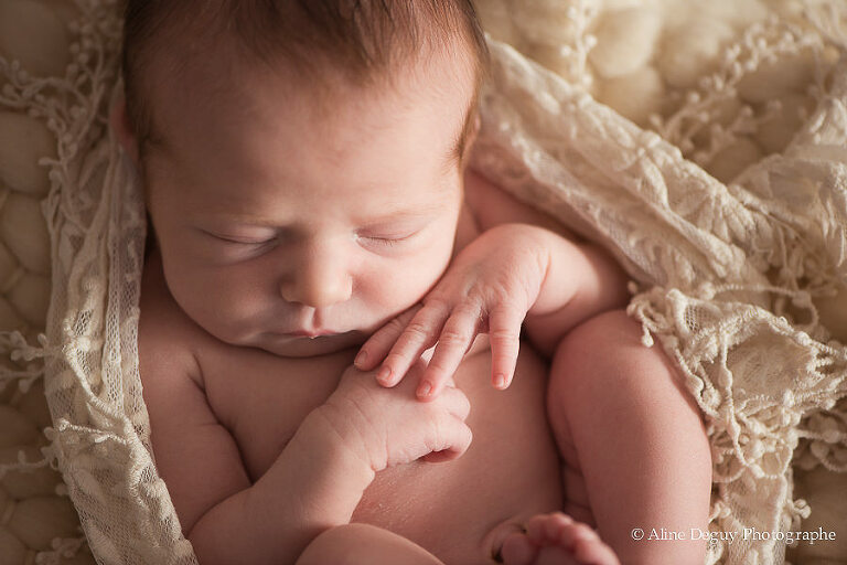 Photographe nouveau-né neuilly sur seine, rueil, chatou