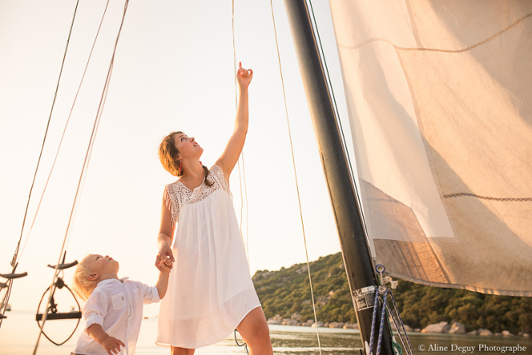 photo-bebe-bateau-corse