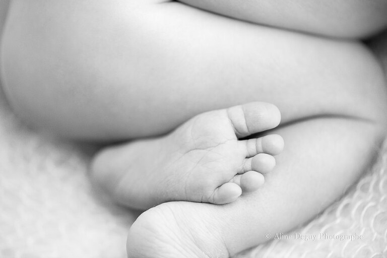 photo-de-bebe-pied-detail