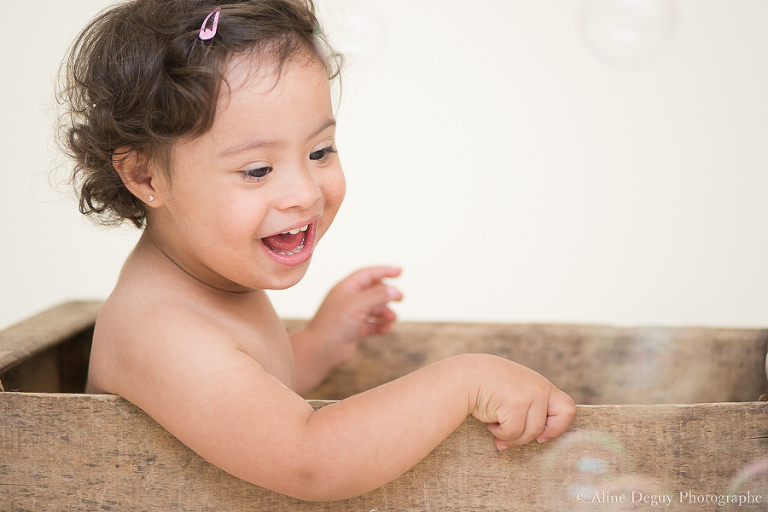 jolie-petite-fille-trisomique