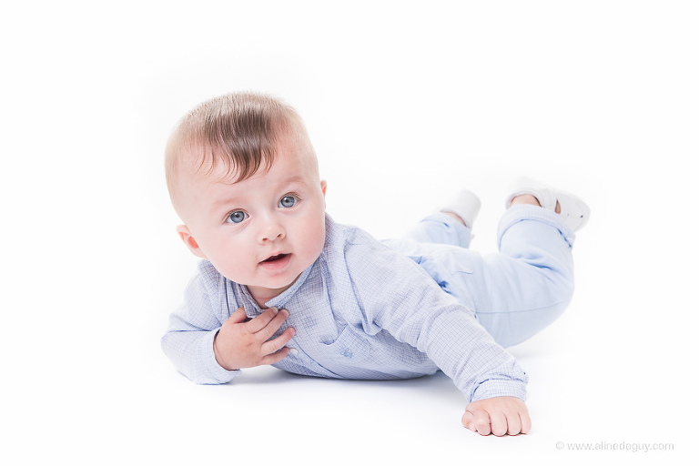 Photographe pour bébé, studio photo paris, Nanterre La Défense