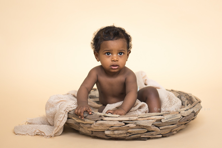 photographe-bebe-anniversaire-studio