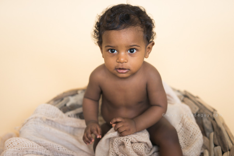 photographe-bebe-studio-metissage