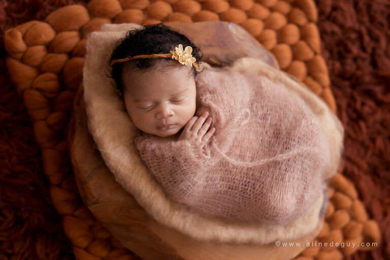 séance photo nouveau-né, aline deguy, photographe bébé