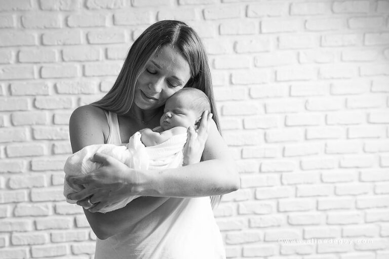Photo bébé et maman, Photographe famille à domicile paris 16eme